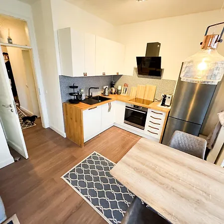 Apartment Mee H R